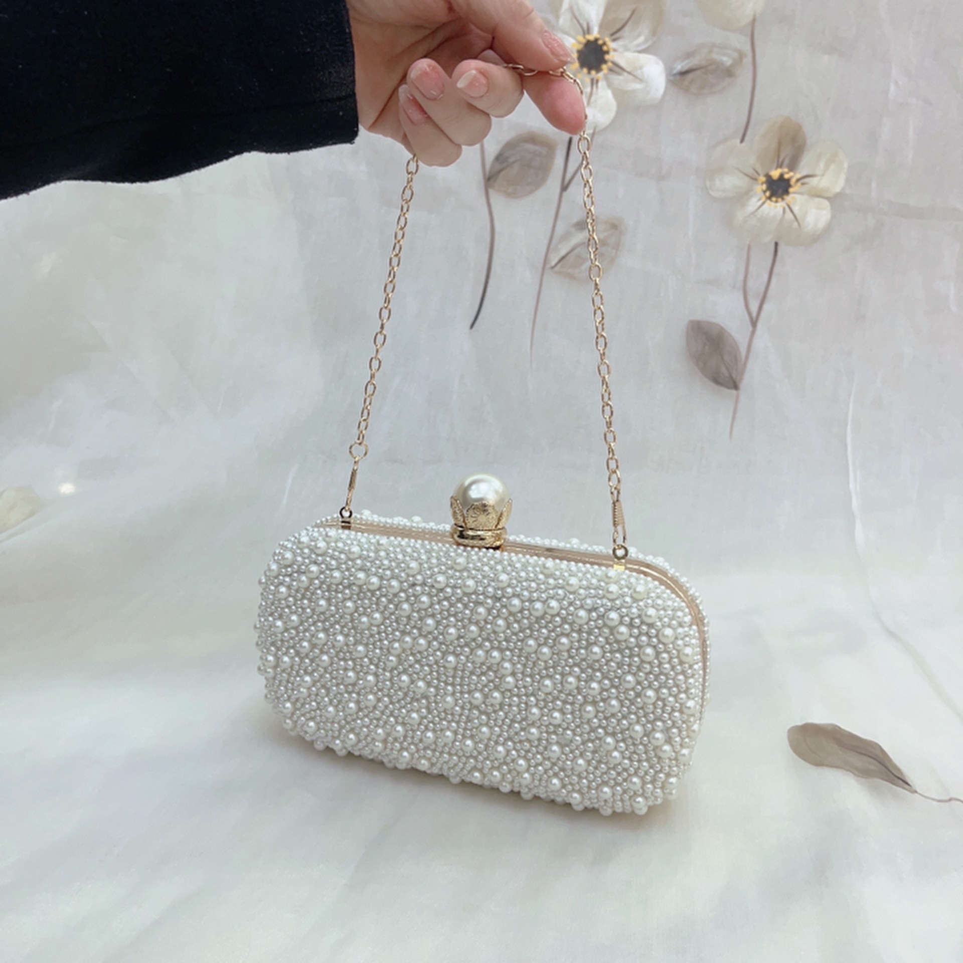 Luxury Wedding Evening Dress B - огляд і ціна Luxury Bags Vendor
