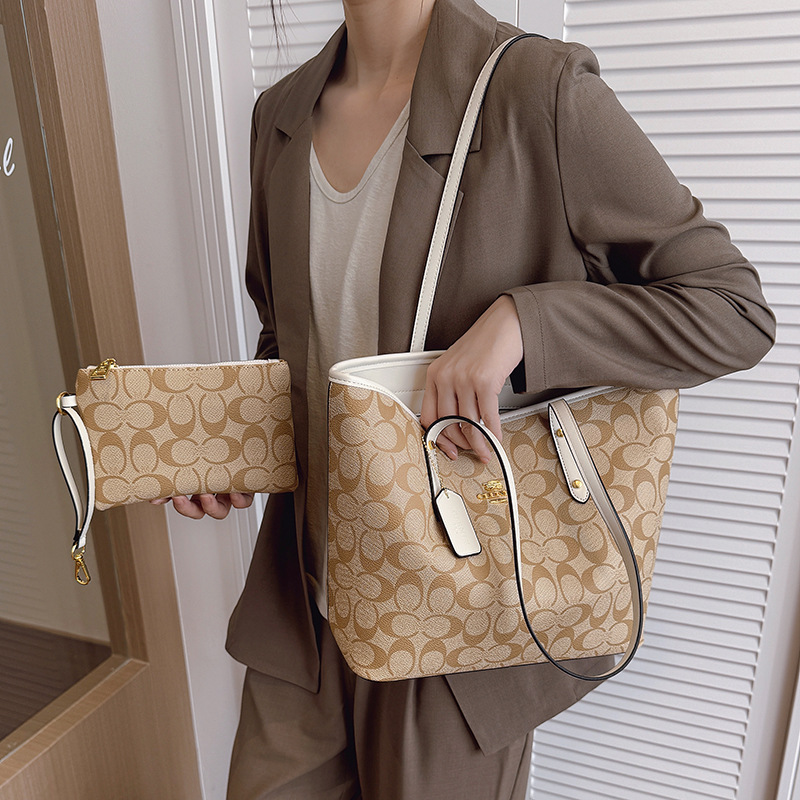 Luxury Designer Women's Should - огляд і ціна Luxury Bags Vendor