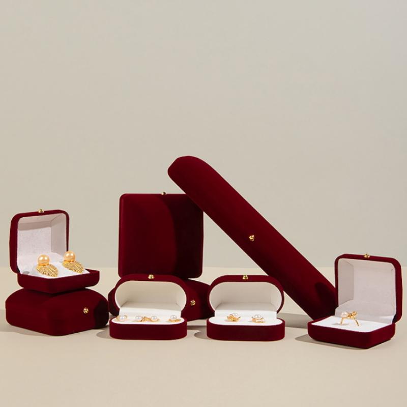 NEW Flocking Gold Buckle Jewel - огляд і ціна Luxury Bags List
