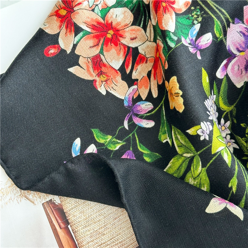 Winter Wool Silk Scarf Luxury  - огляд і ціна Luxury Bags Design