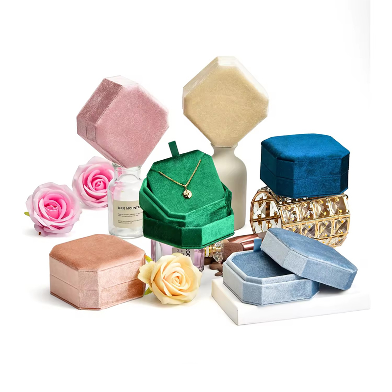 Velvet Necklace Jewelry Box Oc - огляд і ціна Luxury Bags List