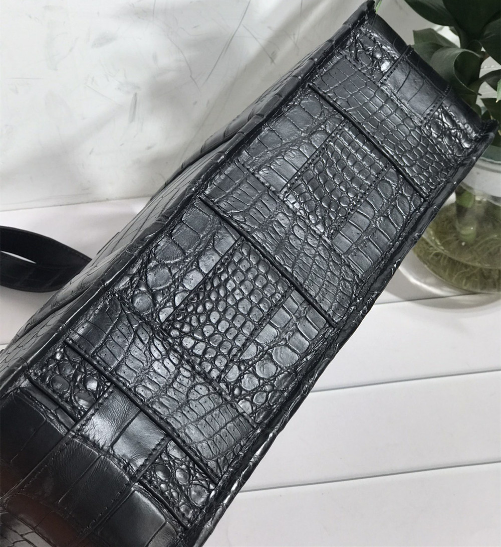 New crocodile leather laptop b - огляд і ціна Luxury Bags For Men Brands