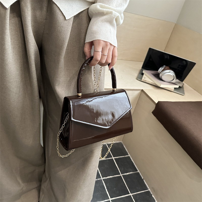 Women's Patent Leather Mini Ha - огляд і ціна Top Handle Patent Bag