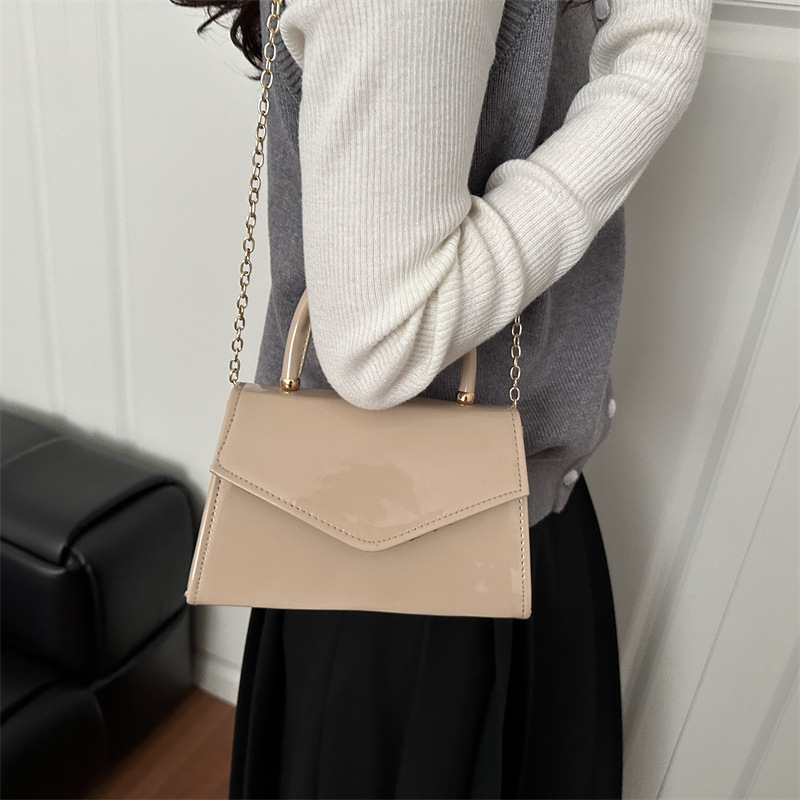 Women's Patent Leather Mini Ha - огляд і ціна Top Handle Patent Bag